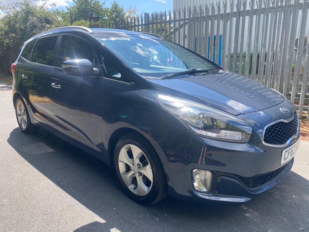 Kia Carens