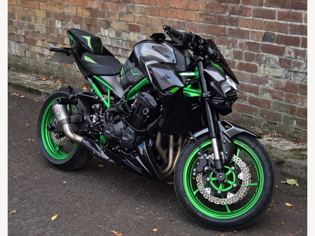Kawasaki Z900