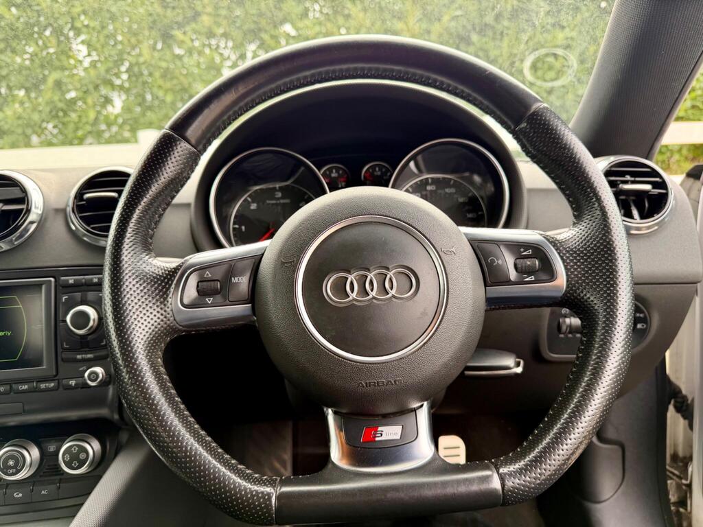 2012 Audi TT thumbnail 29