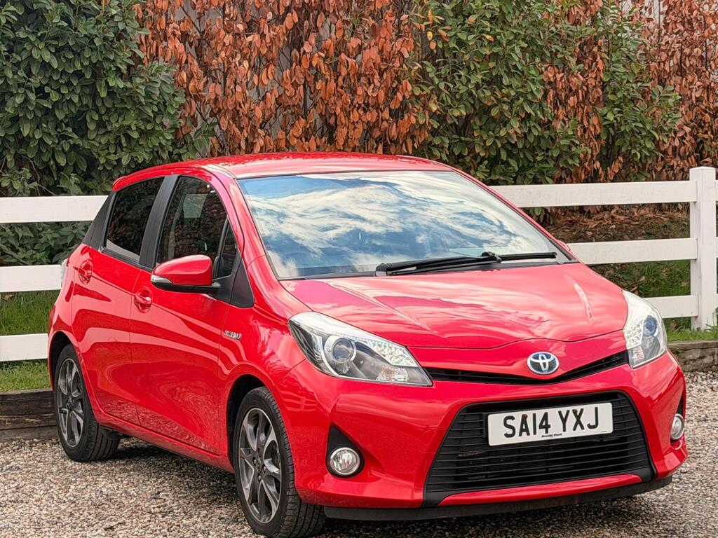 2014 Toyota Yaris thumbnail 8