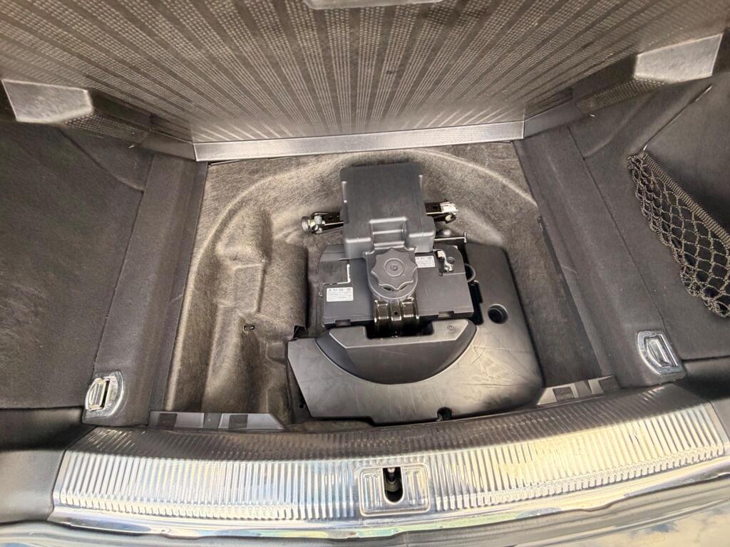 2014 Audi A4 Avant thumbnail 36