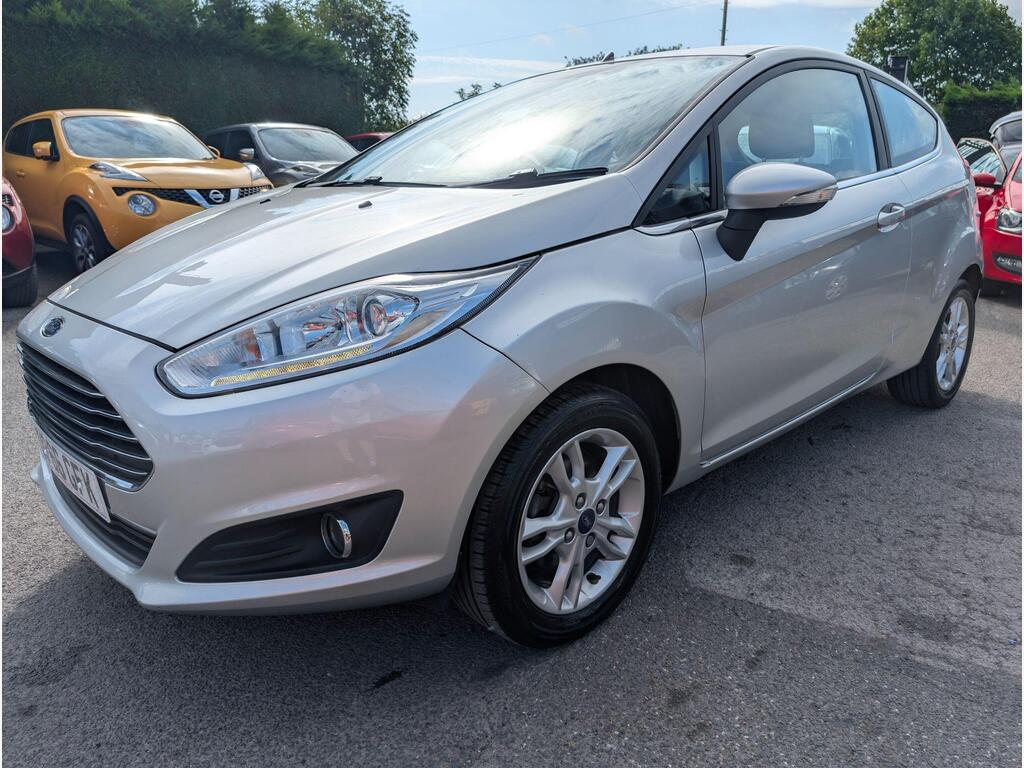 Ford Fiesta Hatchback 1.25 Zetec Euro 6 3dr