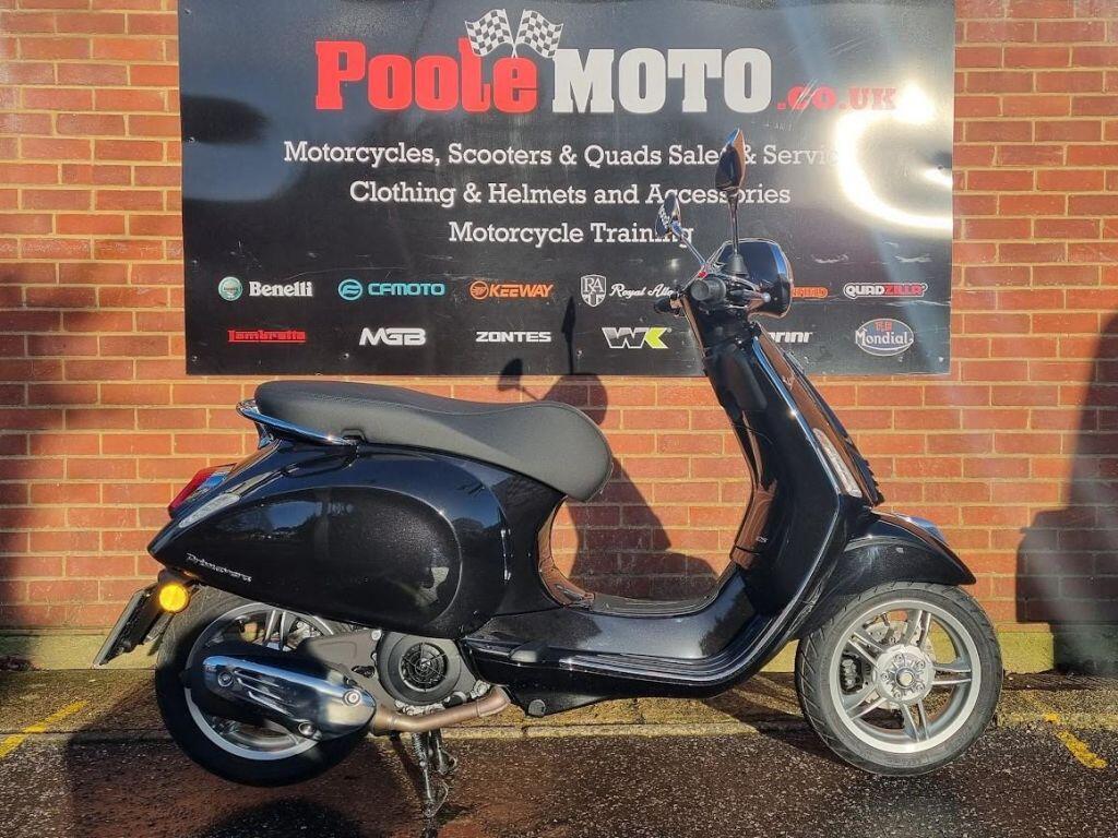 Piaggio Vespa Primavera 125