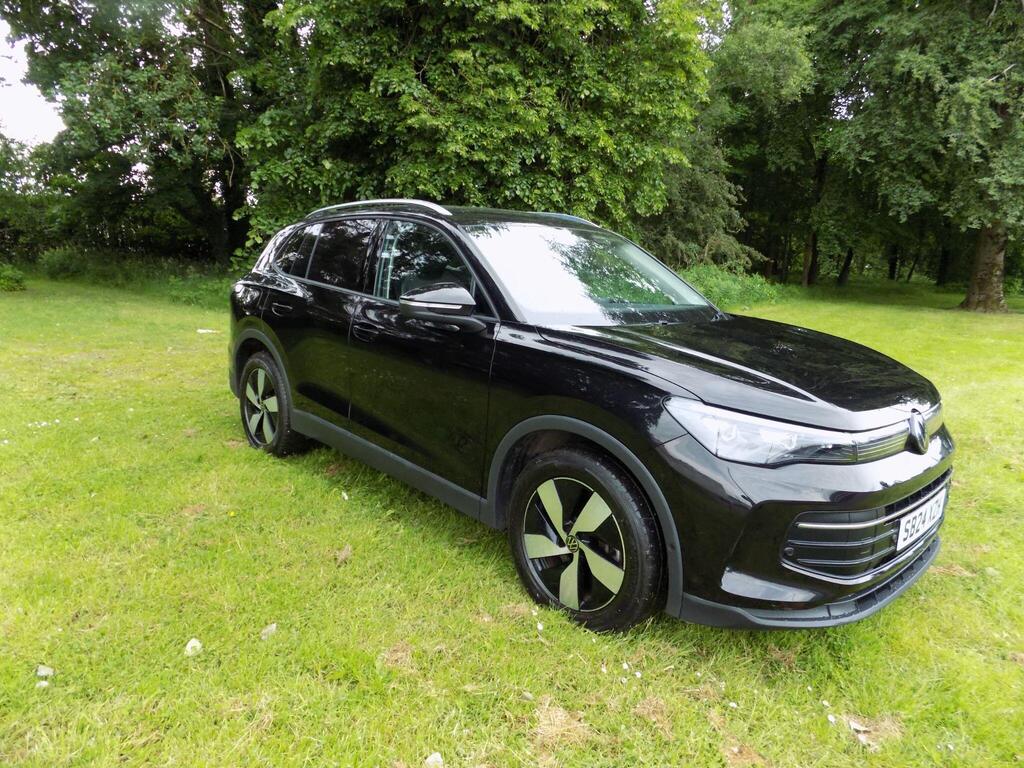 Volkswagen Tiguan SUV 2.0 TDI Match DSG Euro 6 (s/s) 5dr
