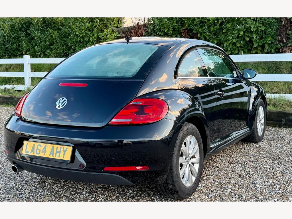 2014 Volkswagen Beetle thumbnail 13