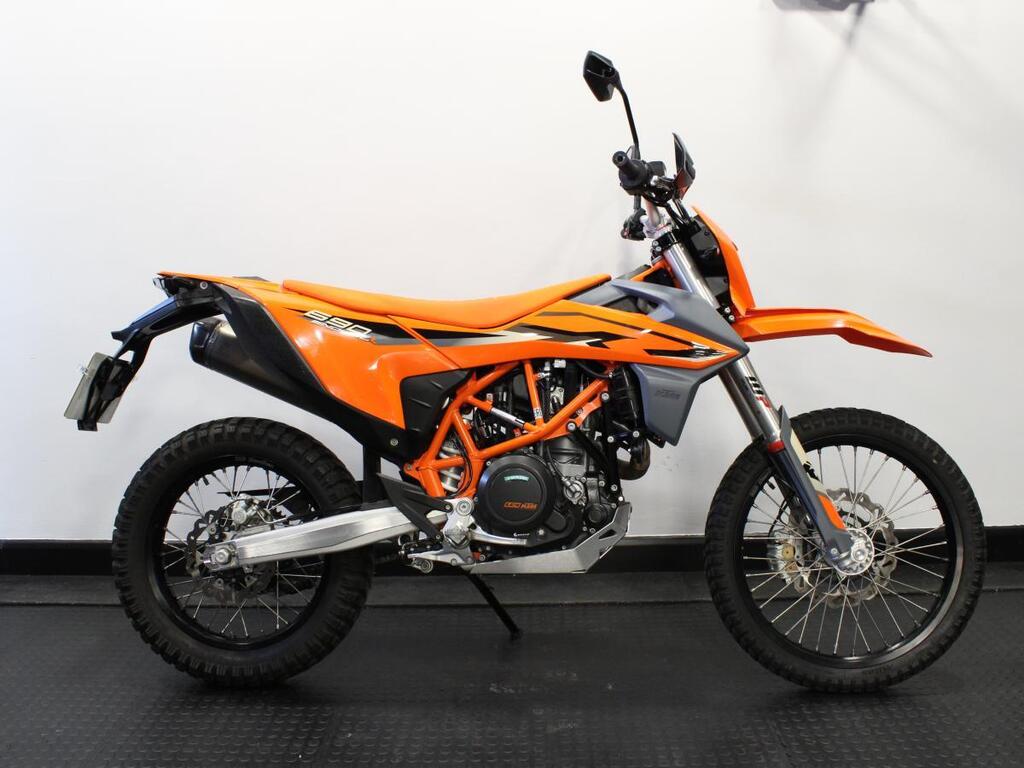 KTM 690 ENDURO R