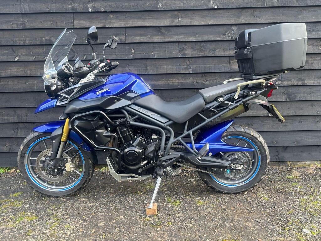 Triumph Tiger 800