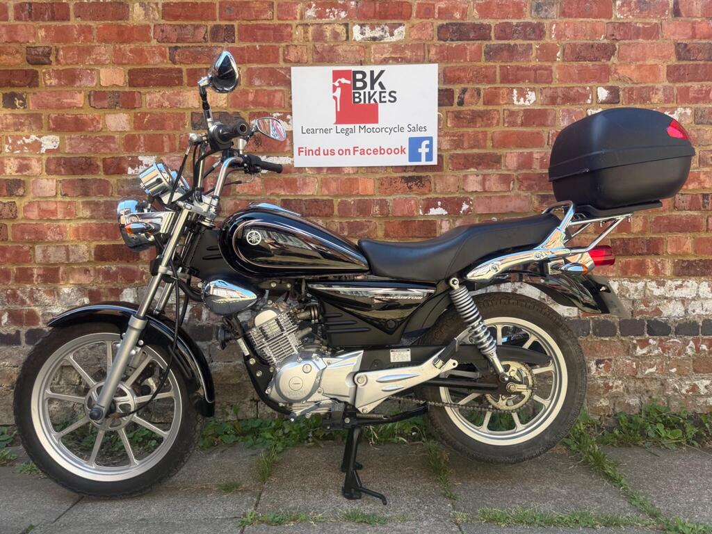 Yamaha YBR125 Custom Unlisted 125 Custom Cruiser Petrol Manual (11 ps)