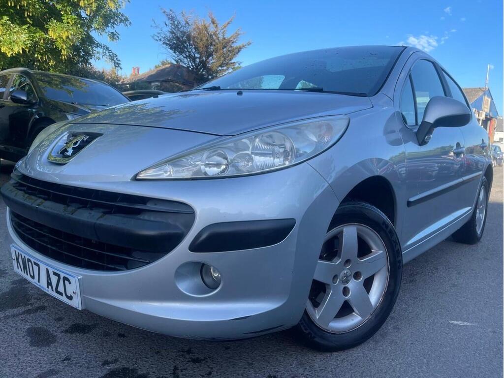Peugeot 207 Hatchback 1.4 16v SE 5dr