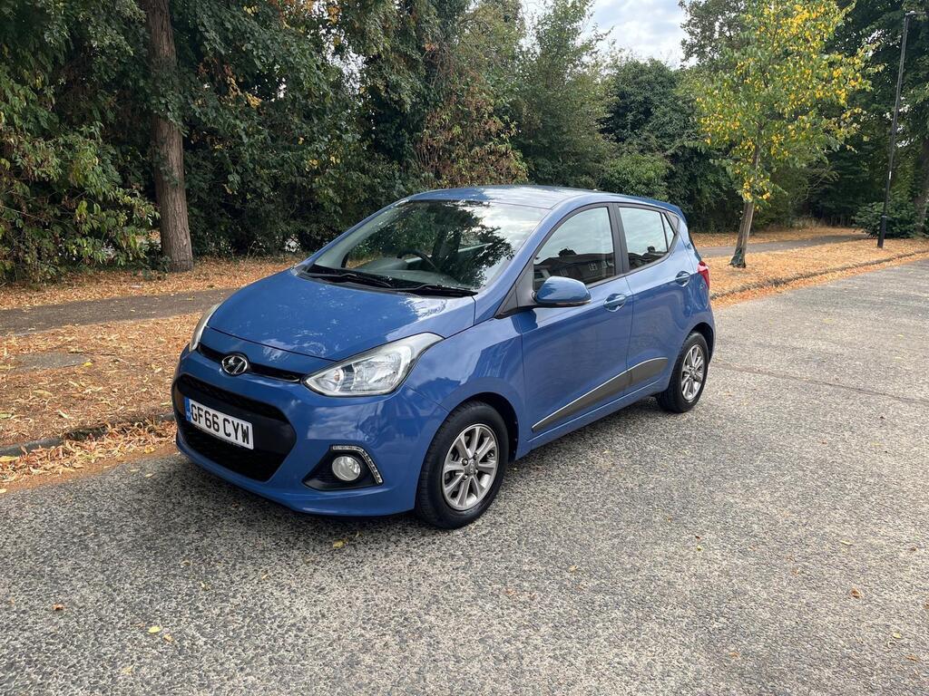 Hyundai i10 Hatchback 1.2 Premium Auto Euro 6 5dr