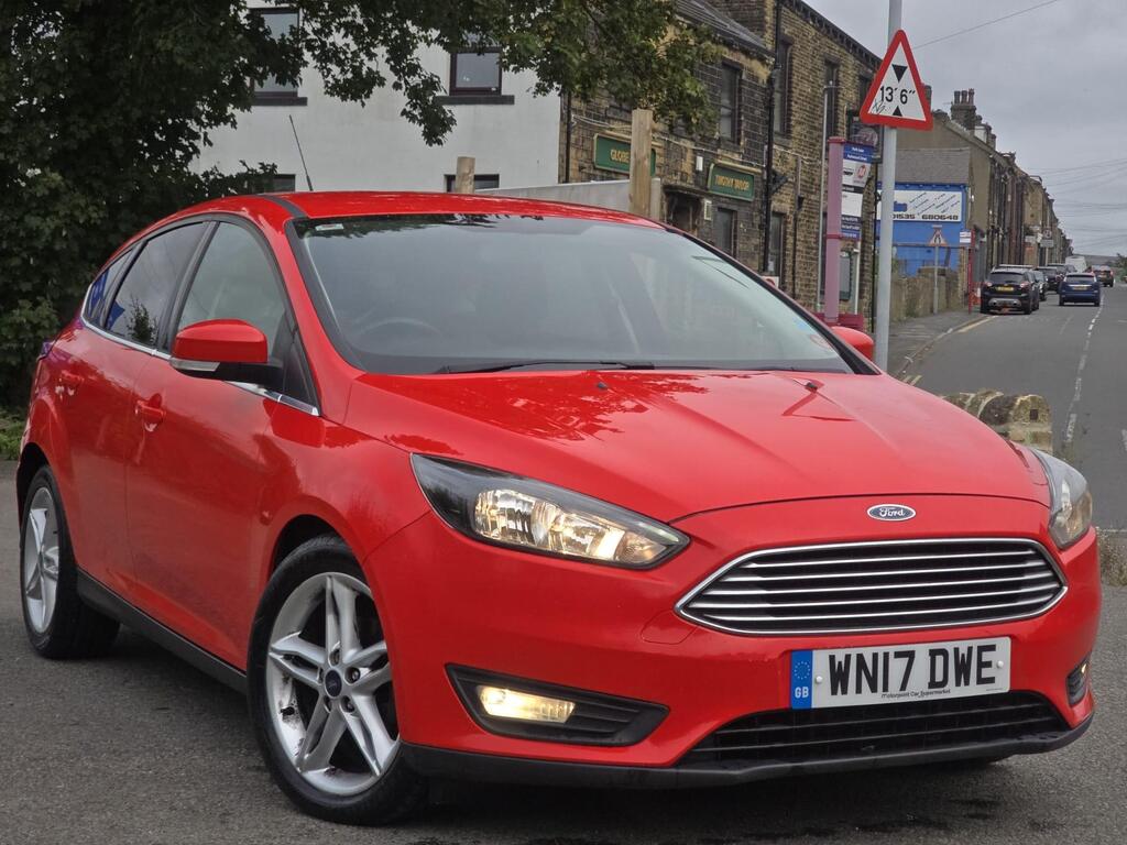 Ford Focus Hatchback 1.0T EcoBoost Zetec Edition Euro 6 (s/s) 5dr
