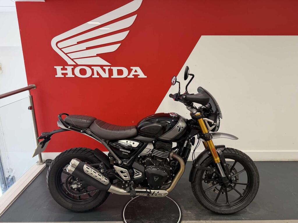 Triumph Scrambler 400 X