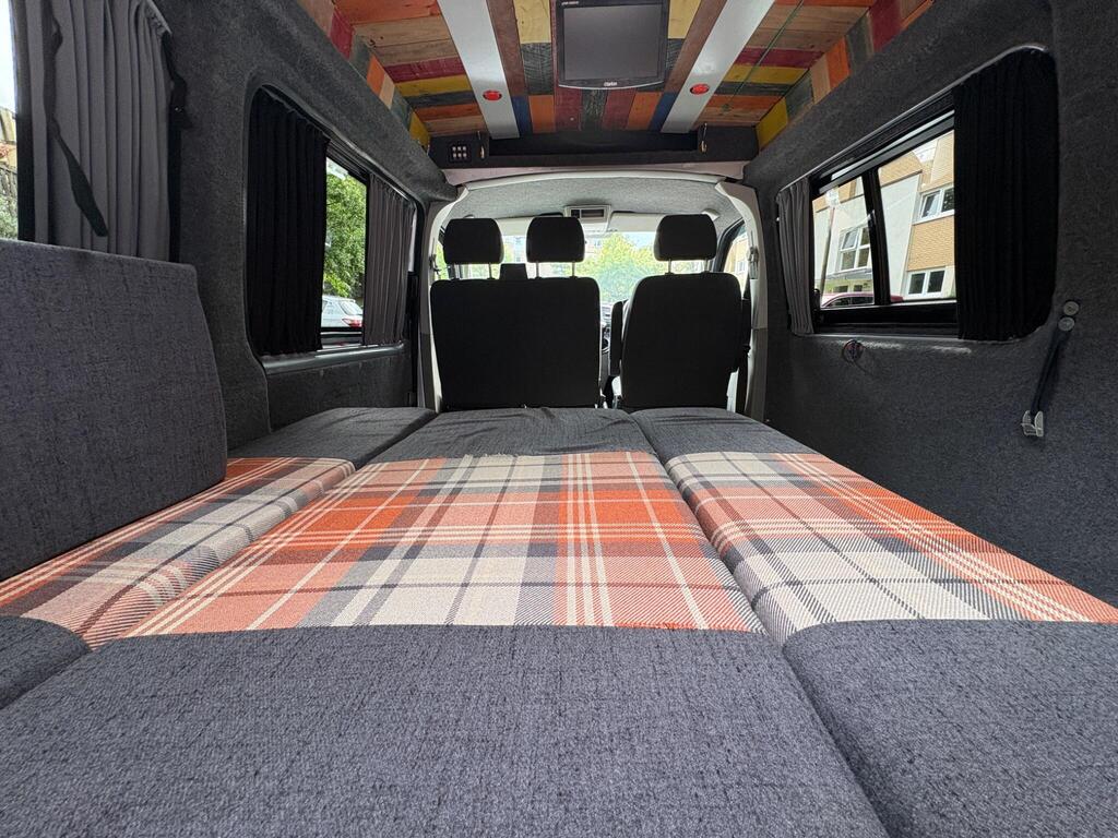 Volkswagen Transporter Vehicle Transporter 2.0 TDI T28 Trendline L1 H1 4dr