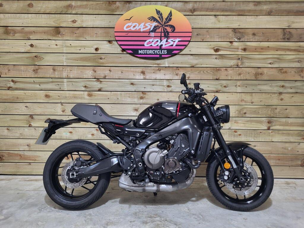 Yamaha XSR900