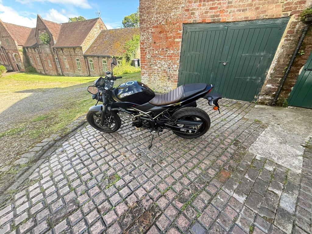 Suzuki SV650X