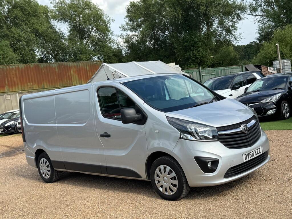 Vauxhall Vivaro Panel Van 1.6 CDTi 2900 Sportive L2 H1 Euro 6 5dr