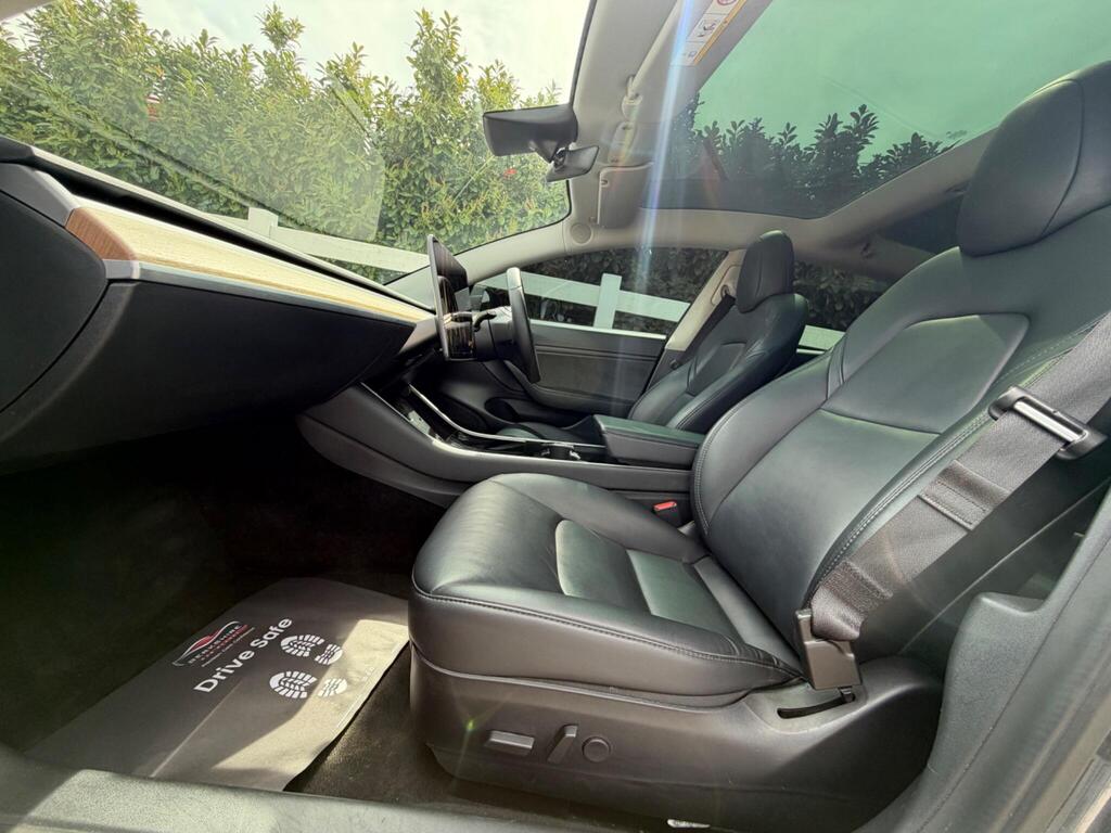 2020 Tesla Model 3 thumbnail 33