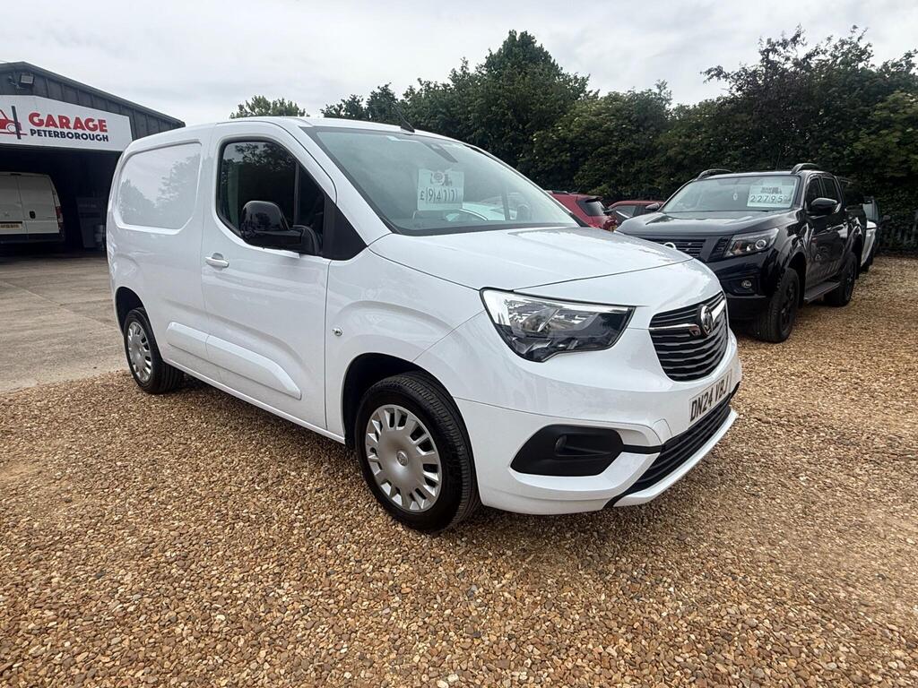 Vauxhall Combo Panel Van 1.5 Turbo D 2300 Pro L1 H1 Euro 6 (s/s) 5dr