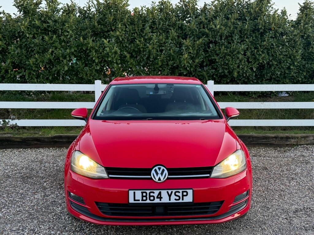 2014 Volkswagen Golf thumbnail 2