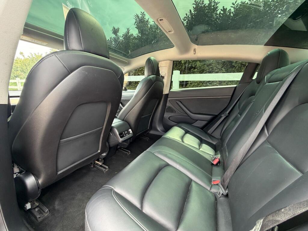 2020 Tesla Model 3 thumbnail 21
