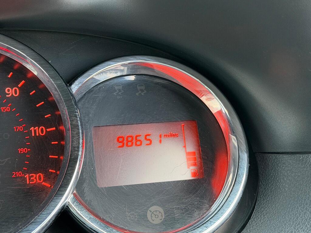 2016 Dacia Duster thumbnail 24