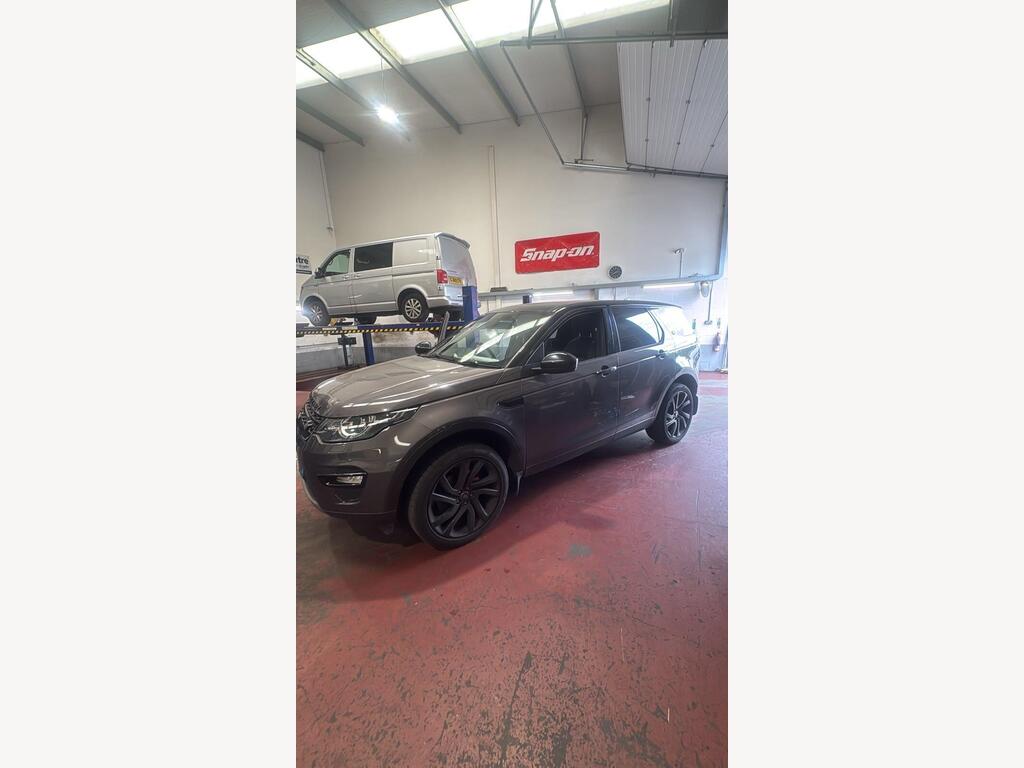 Land Rover Discovery Sport SUV 2.0 TD4 HSE Black Auto 4WD Euro 6 (s/s) 5dr