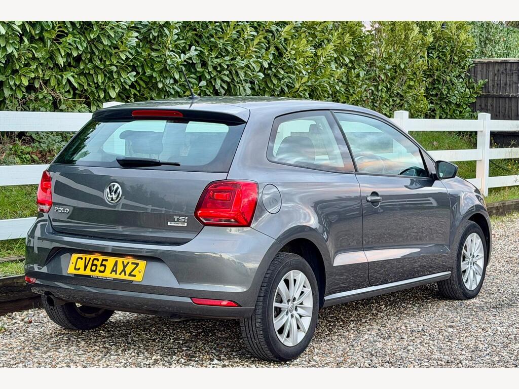 2015 Volkswagen Polo thumbnail 13