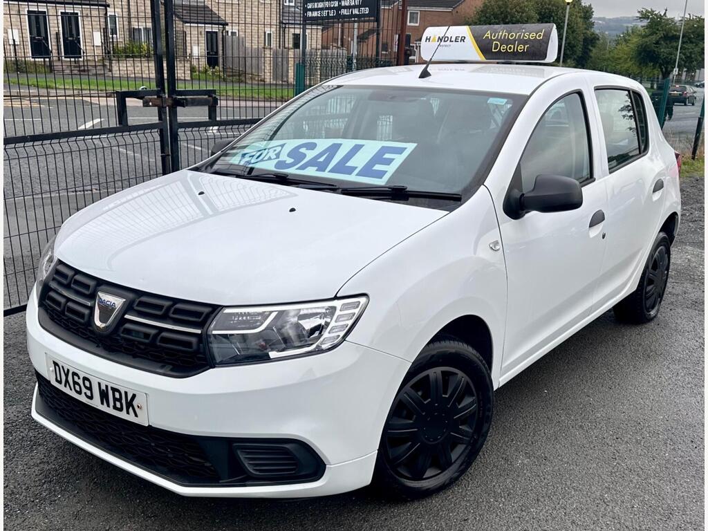 Dacia Sandero Hatchback 0.9 TCe Essential Euro 6 (s/s) 5dr
