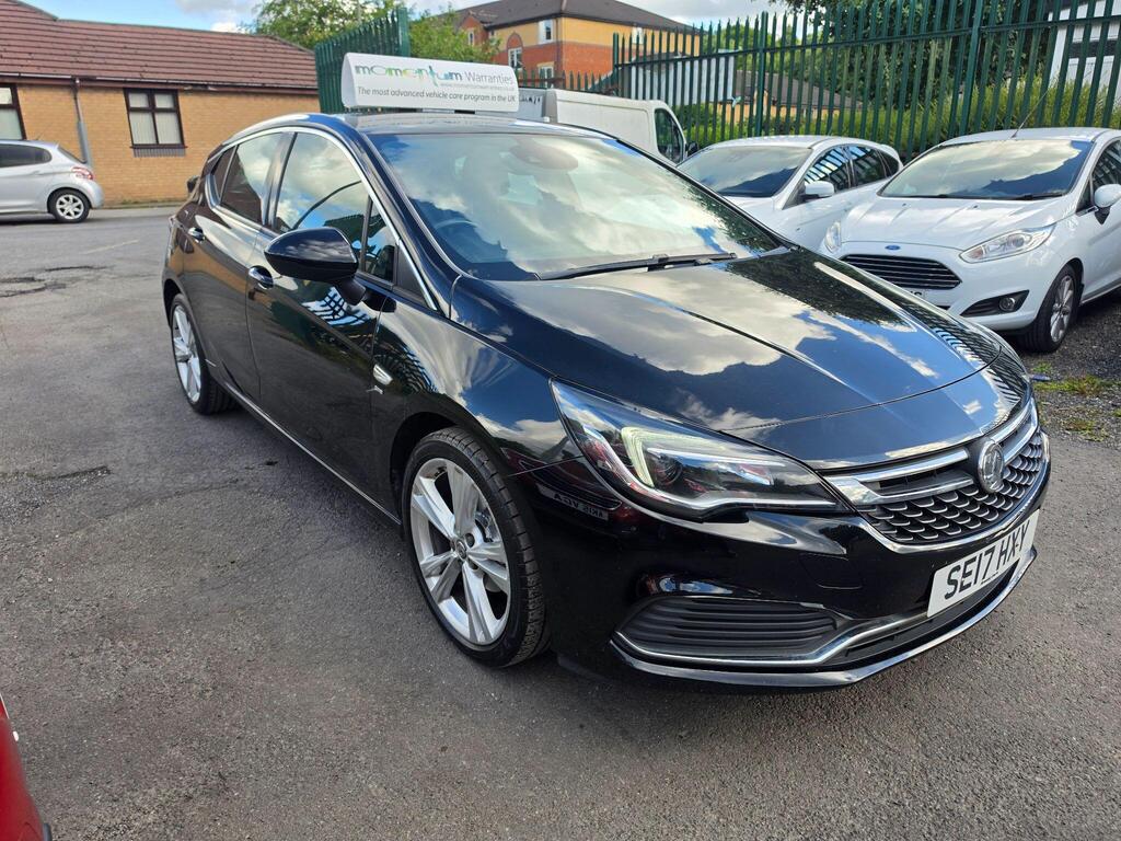 Vauxhall Astra Hatchback 1.6 CDTi ecoTEC BlueInjection SRi VX Line Nav Euro 6 5dr