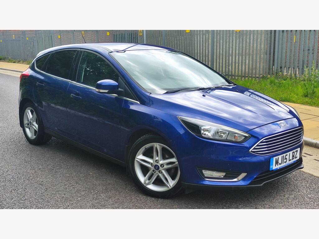Ford Focus Hatchback 1.0T EcoBoost Titanium Euro 6 (s/s) 5dr
