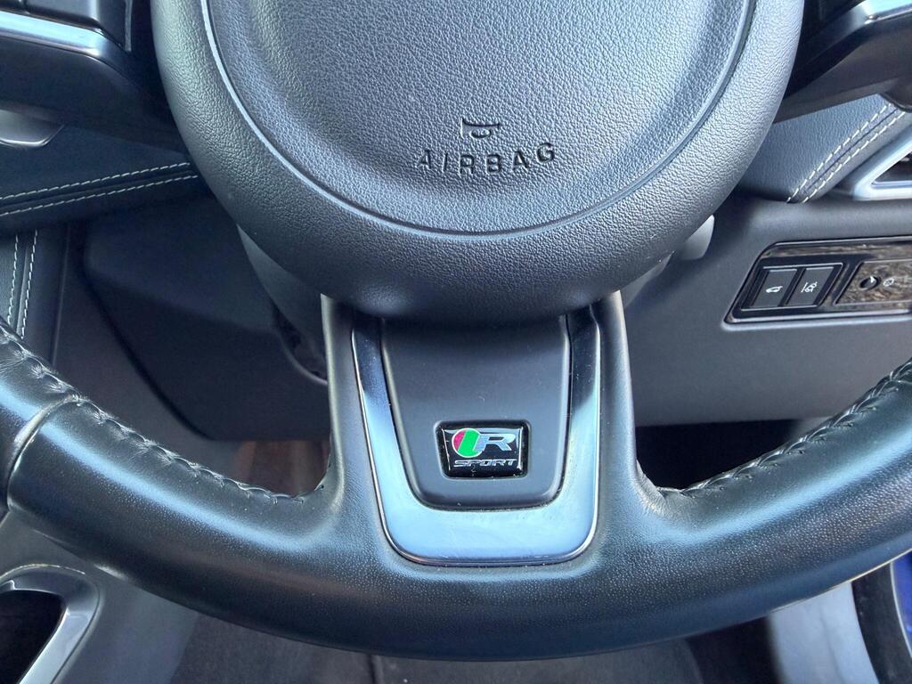 Jaguar F-PACE 2.0 D180 R-Sport Auto AWD Euro 6 (s/s) 5dr thumbnail 27