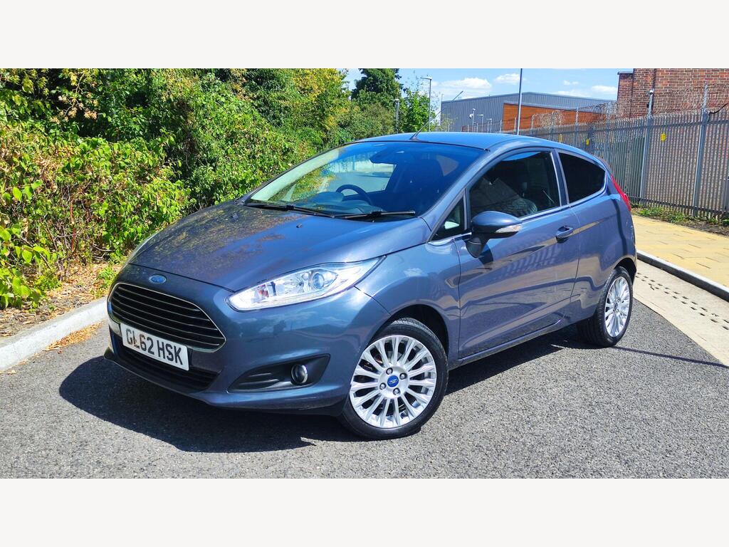 Ford Fiesta Hatchback 1.6 Titanium Powershift Euro 5 3dr