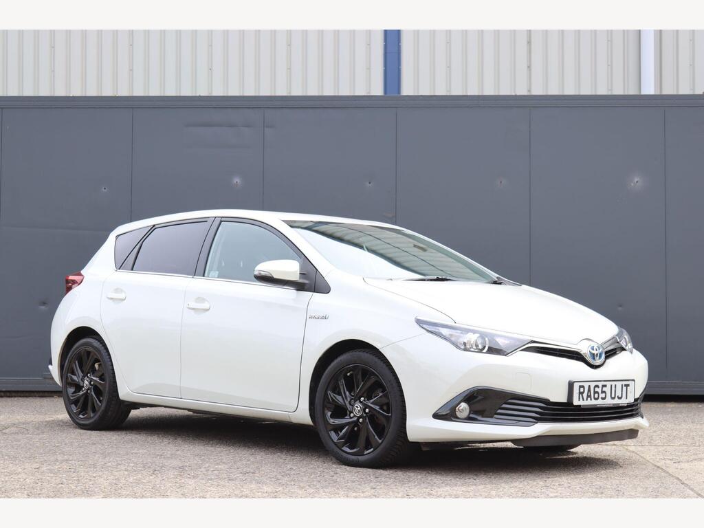 Toyota Auris Hatchback 1.8 VVT-h Design CVT Euro 6 (s/s) 5dr