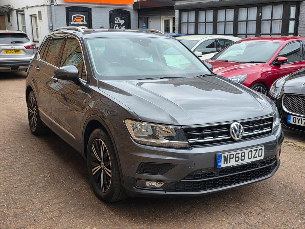 Volkswagen Tiguan SUV 2.0 TDI SE Navigation DSG Euro 6 (s/s) 5dr