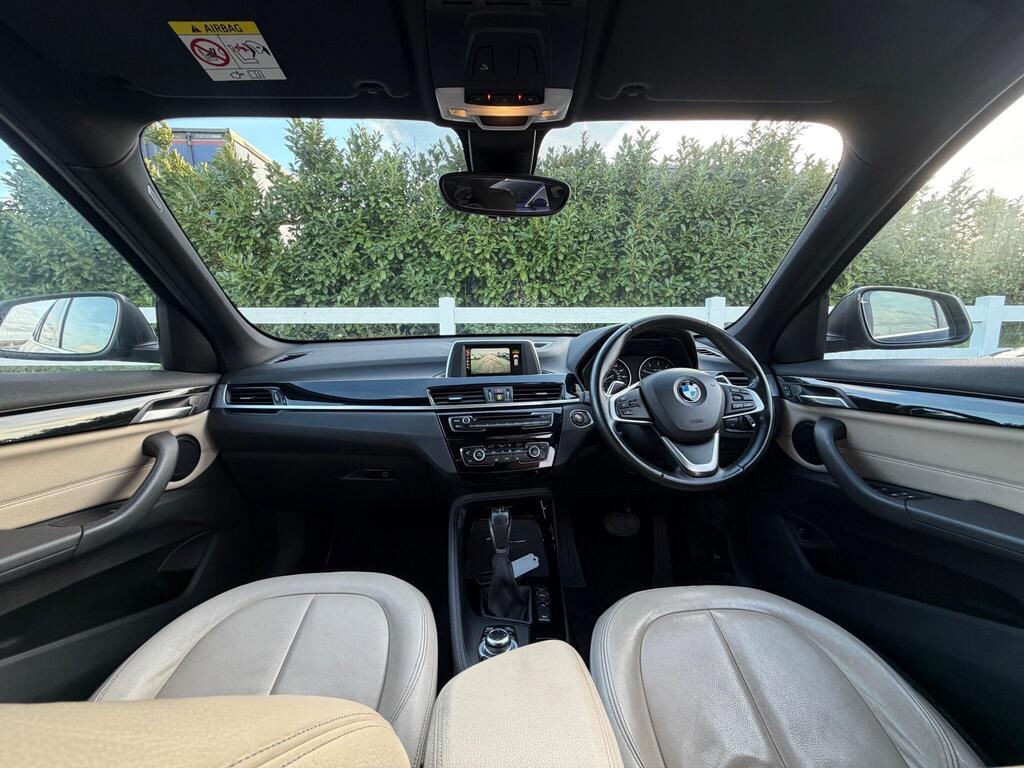 2015 BMW X1 thumbnail 18