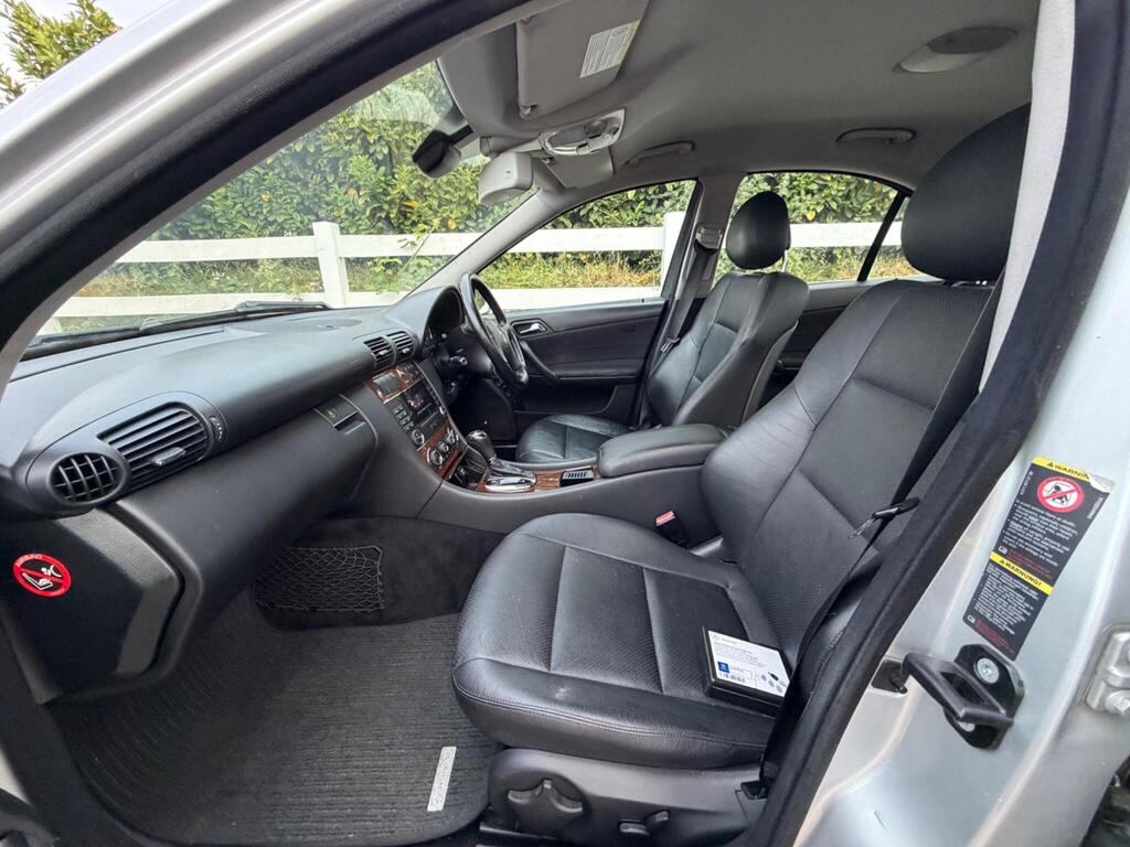 2007 Mercedes-Benz C Class thumbnail 24