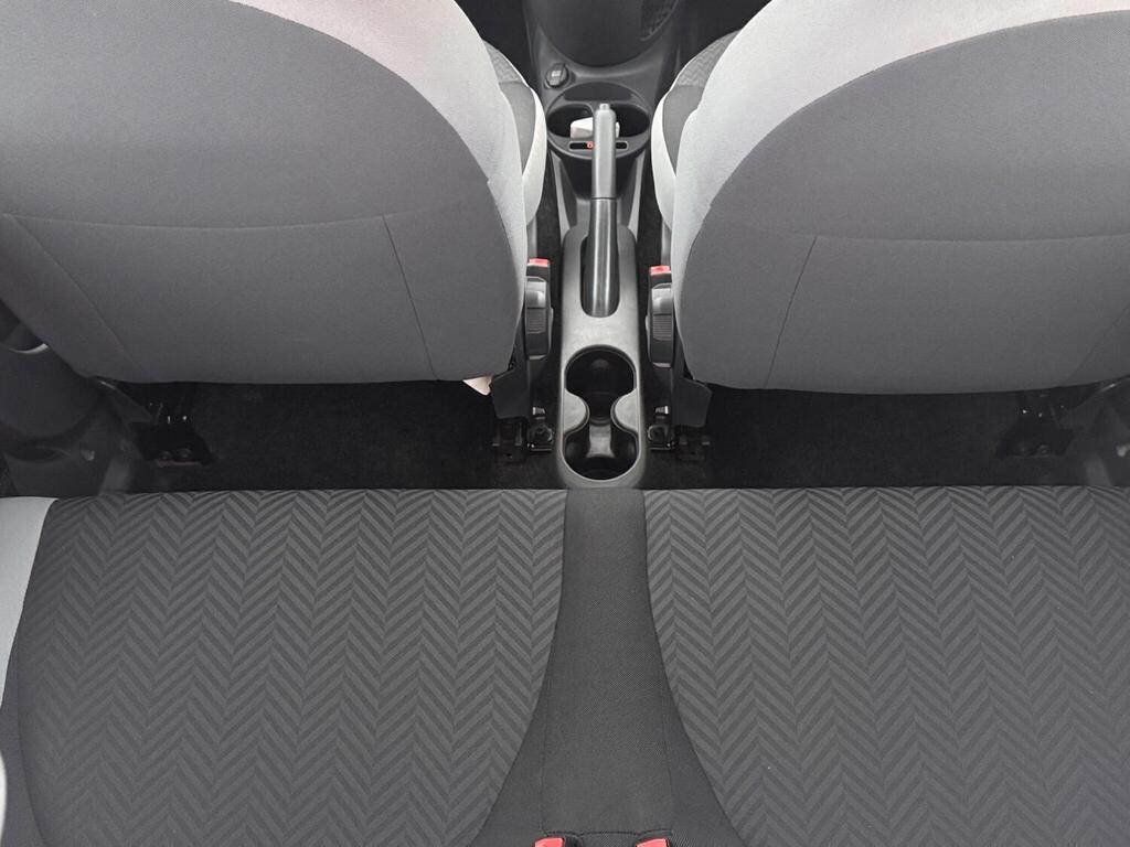 2017 Fiat 500 thumbnail 12