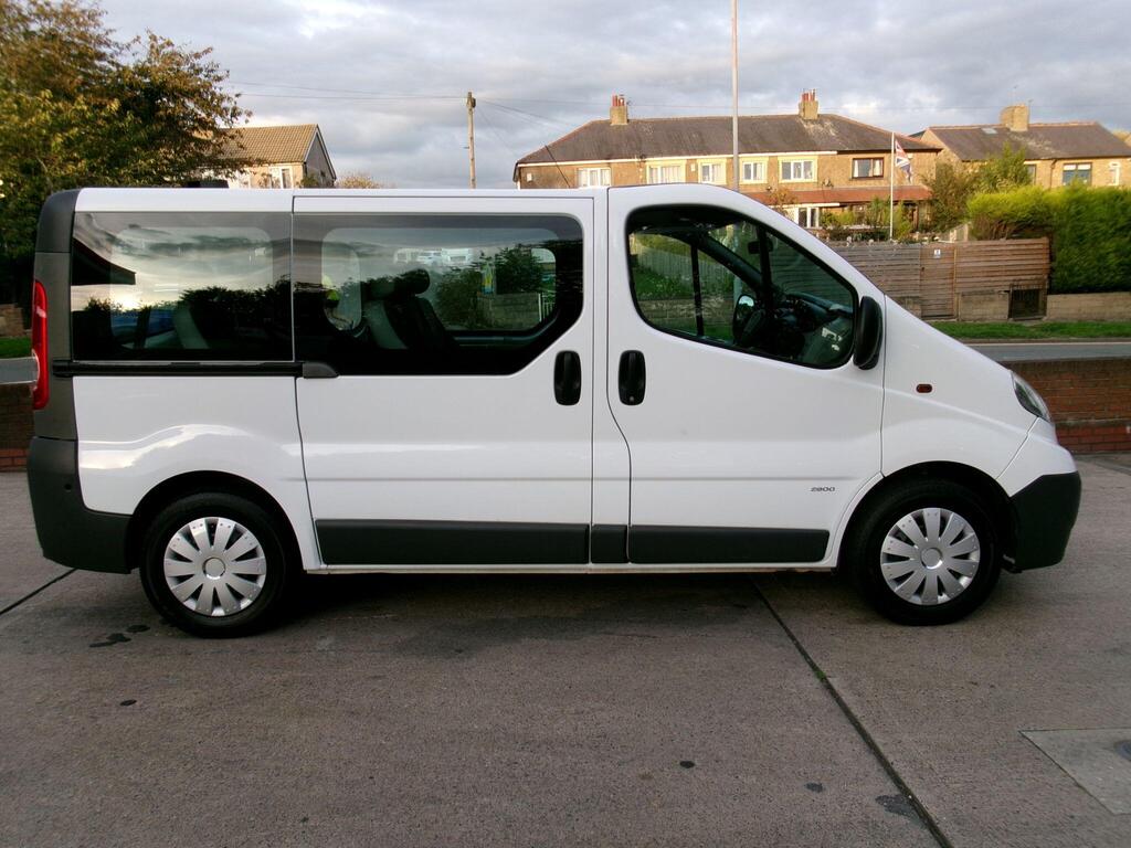 Vauxhall Vivaro MPV 2.0 2900 CDTi ecoFLEX 16v Combi FWD L1 H1 5dr