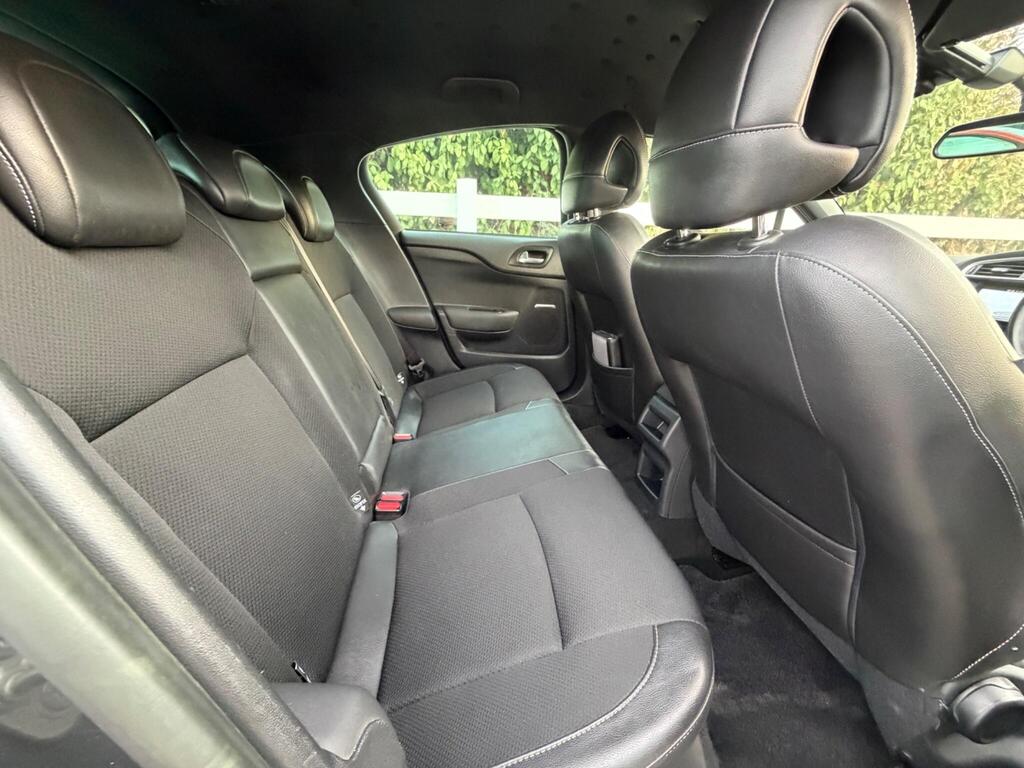 2015 Citroen DS4 thumbnail 24