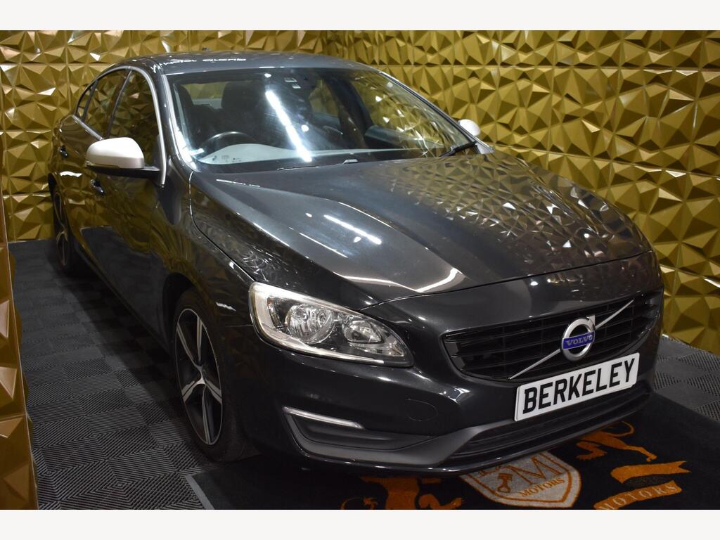 Volvo S60 Saloon 2.0 D4 R-Design Nav Auto Euro 6 (s/s) 4dr