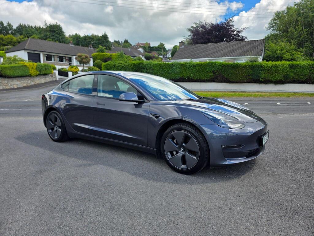 Tesla Model 3 Saloon (Dual Motor) Long Range Auto 4WDE 4dr