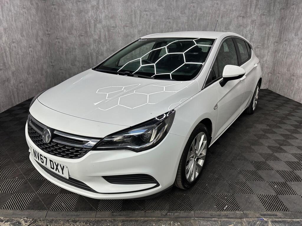 Vauxhall Astra Hatchback 1.6 CDTi ecoTEC BlueInjection Energy Euro 6 5dr