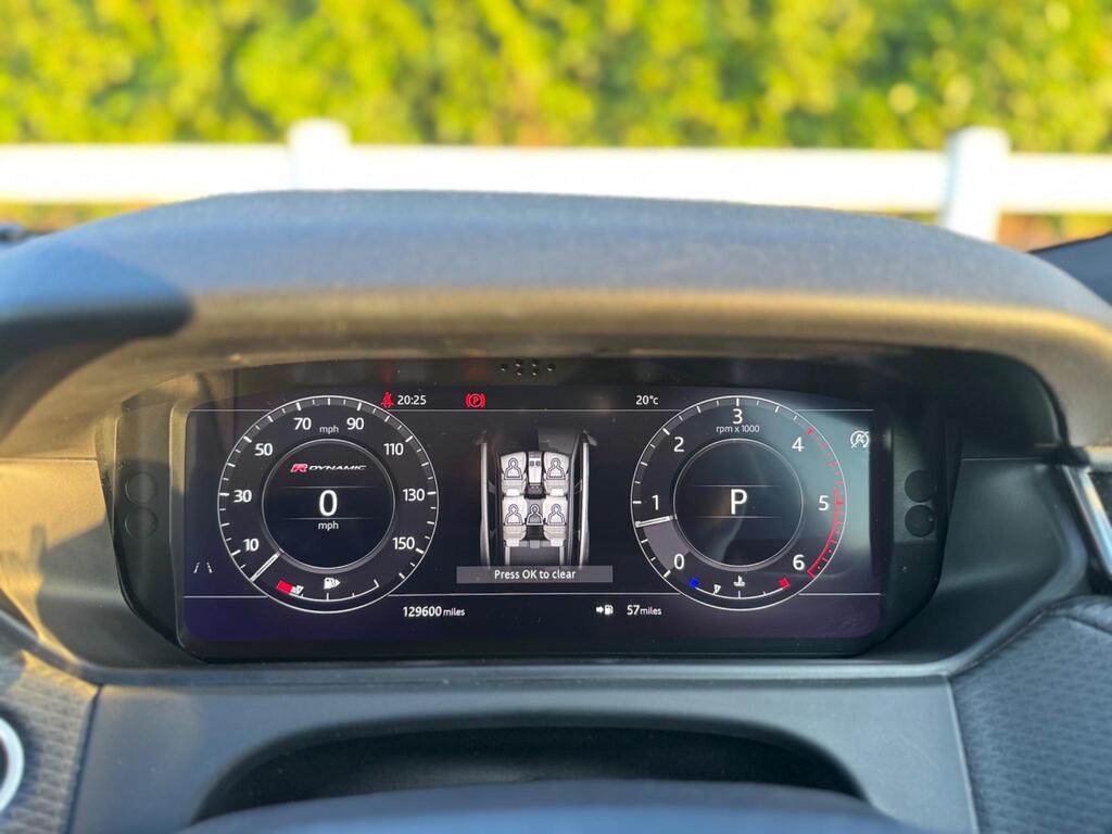 Land Rover Range Rover Velar 2.0 D240 R-Dynamic S Auto 4WD Euro 6 (s/s) 5dr thumbnail 29