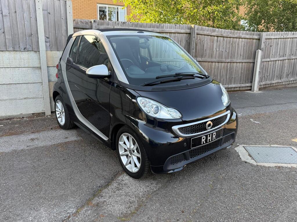 Smart fortwo Convertible 0.8 CDI Passion Cabriolet SoftTouch Euro 5 2dr