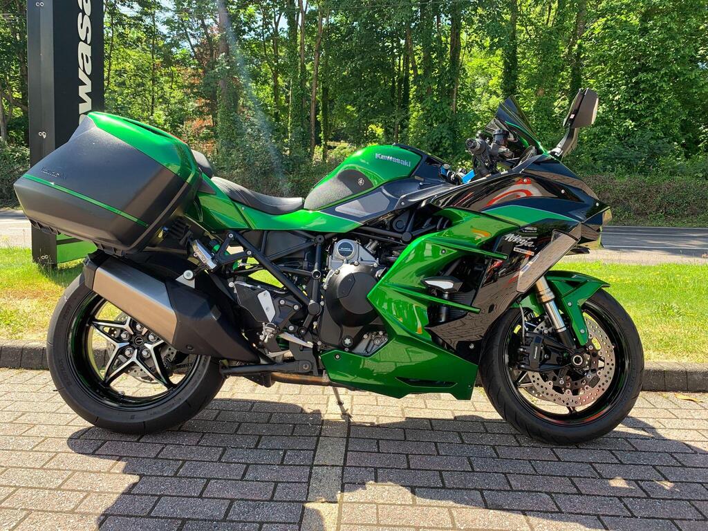 Kawasaki Ninja H2 SX