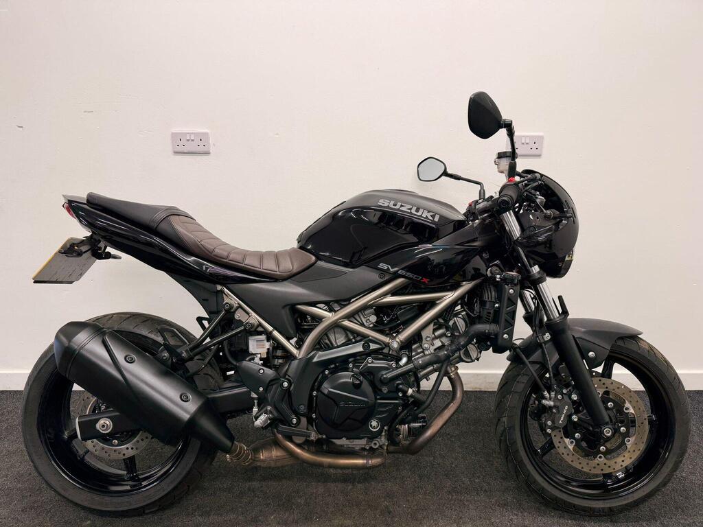 Suzuki SV650X