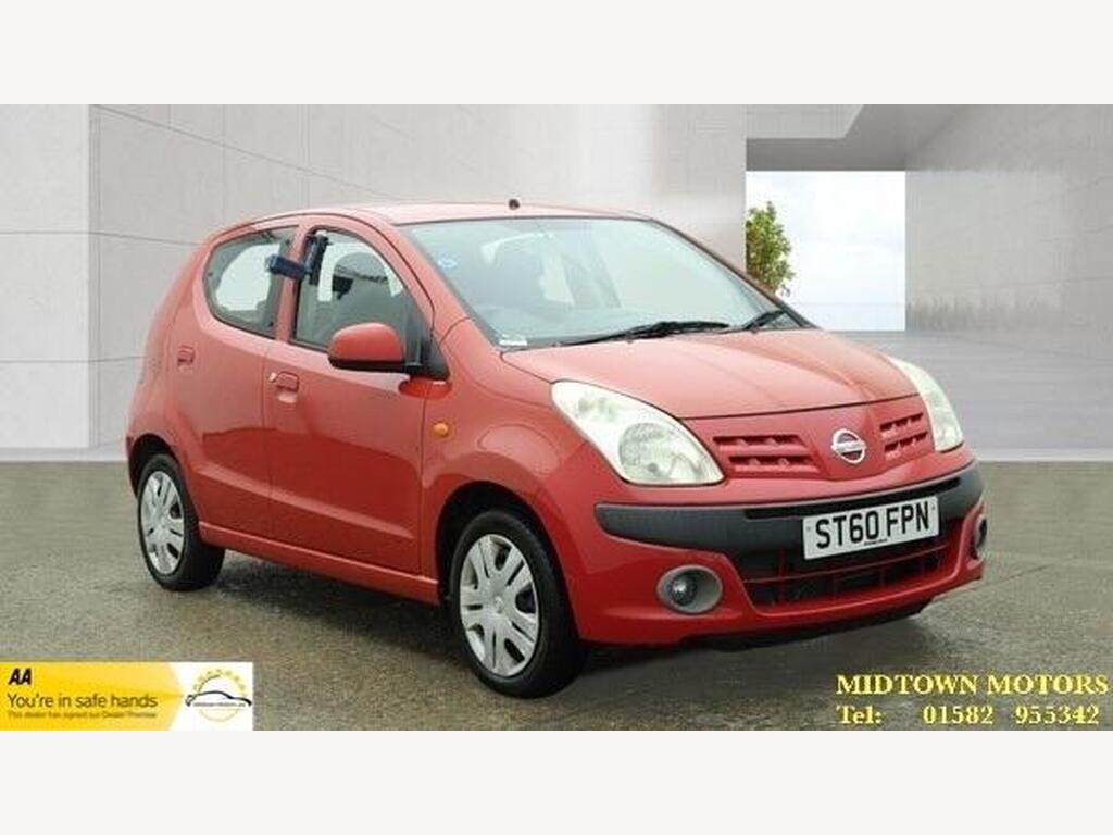 Nissan Pixo