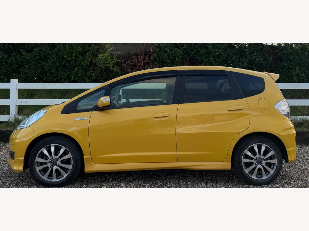 2012 Honda Fit thumbnail 10