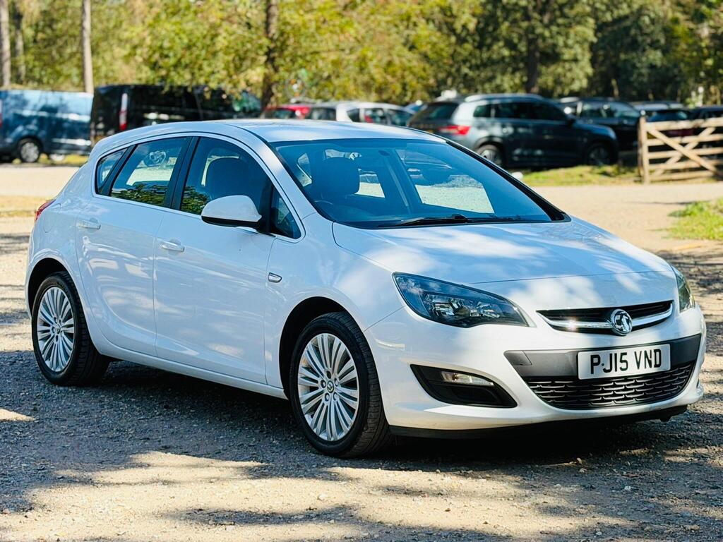 Vauxhall Astra Hatchback 1.4i Excite Euro 6 5dr