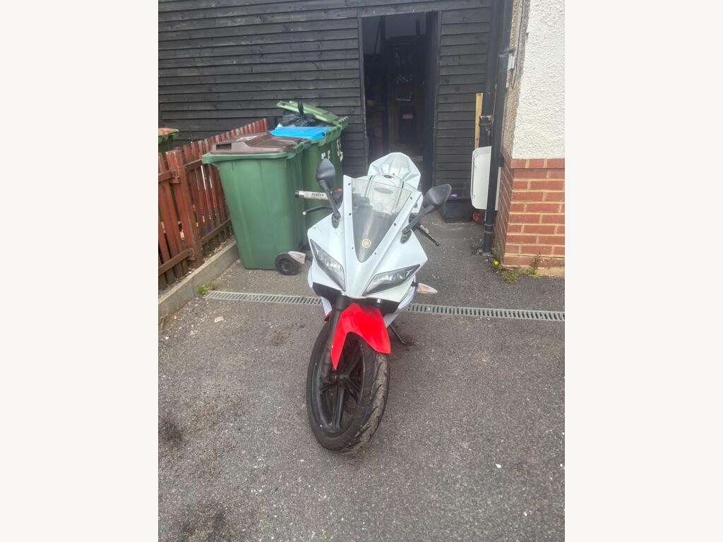 Yamaha R125